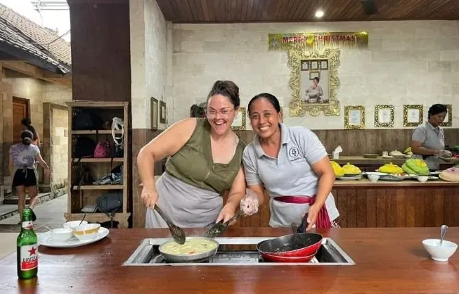 Traditional Balinese dishes cooking class